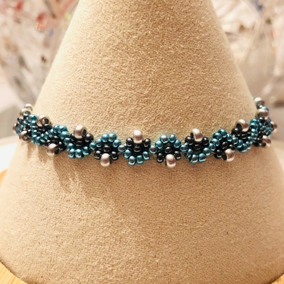 Turquoise Blue Silver Grey Zircon bracelet minimalist thin  NWOT Magnetic Heart - Picture 4 of 6